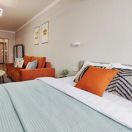 Modern Apartment In Golden Square 알마티 외부 사진